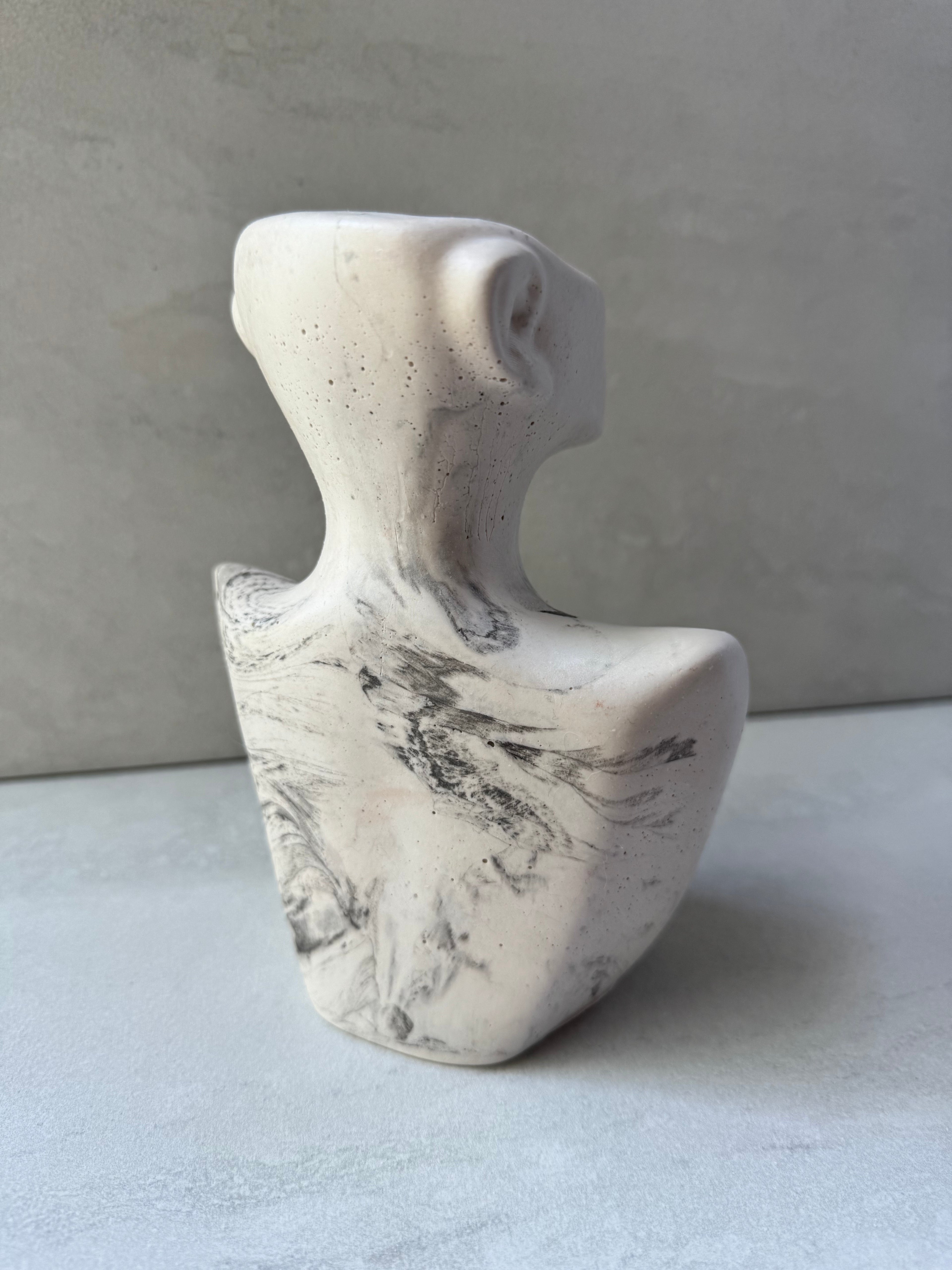 Isadora Vase